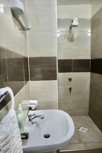 Apartamento Boujee On A Budget 2br Apt. With Wifi+netflix+lift