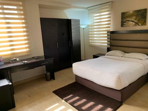 Hotel Lodge By Eagles