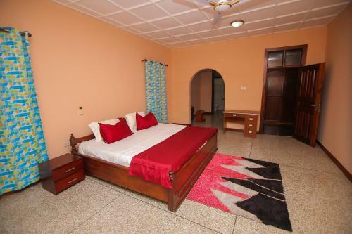 Airport Ridge Villa