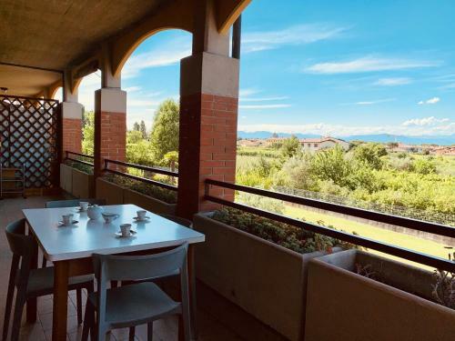 Cedro Apartment - Gardacase Net