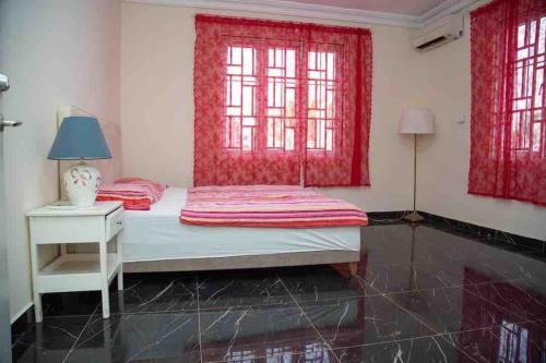 Villa An Executive House With Swimming Pool