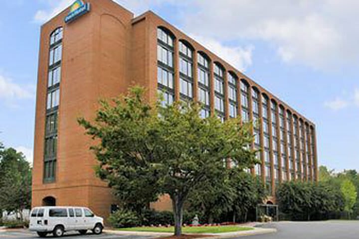 Days Hotel Williamsburg Busch Gardens Area
