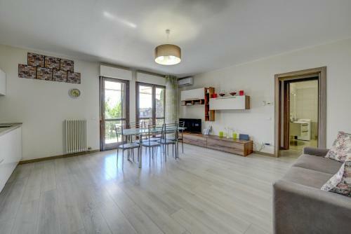 Apartamento Radi Appartament - Gardacase Net