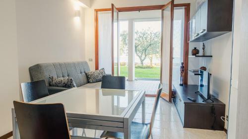 Vista Lago Apartment - Italian Homing