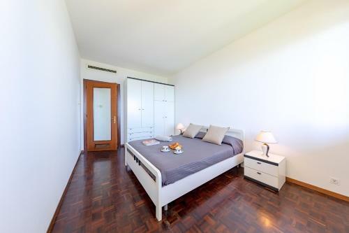 Ferrari 13 Apartment By Wonderful Italy
