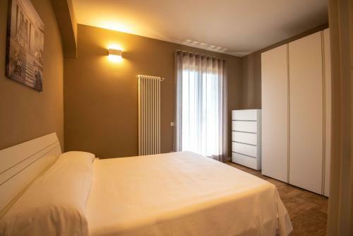 Sirmio Apartments - Narnia Stay