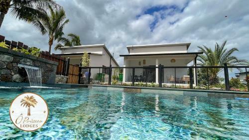 Villa � Ruisseau Lodge Lodge Cocotier