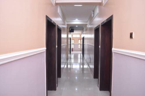 Hotel Ayaakaje Guest House