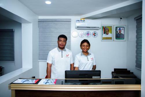 Hotel White Vill Hospitality And Homes