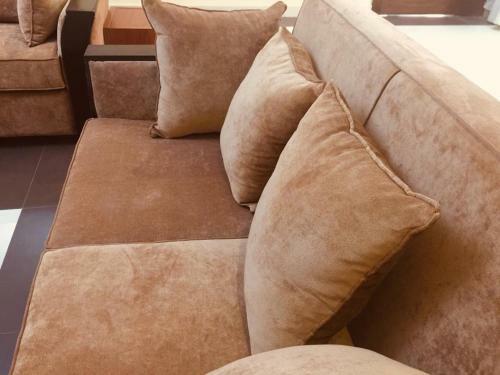 Tts' - The Thompsons' Luxury Hill Top Apartments