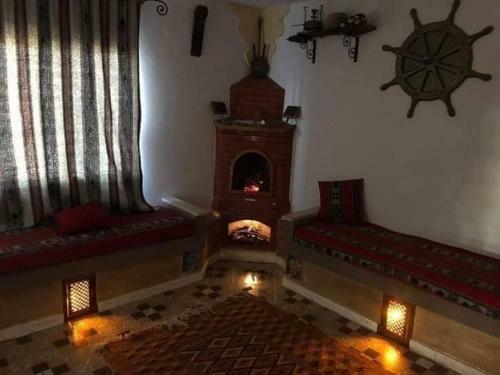 Hostal R�sidence Diar Aquilaria Grande S+1