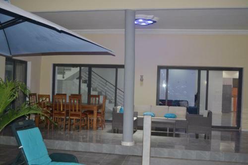 Villa Moderne Spacieuse Avec Piscine Priv�e, 3ch Et 3sdb
