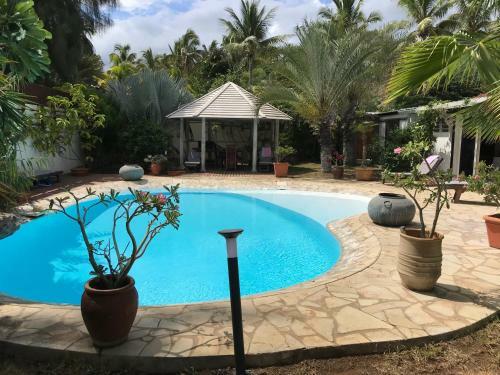 Villa Jasmin Avec Piscine � 50m Plage Et Lagon
