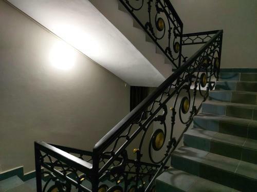 Hotel Royal Blue Guest House & Bar