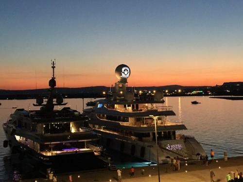 Apartamento A 50 Passi Dal Tempio Di Apollo