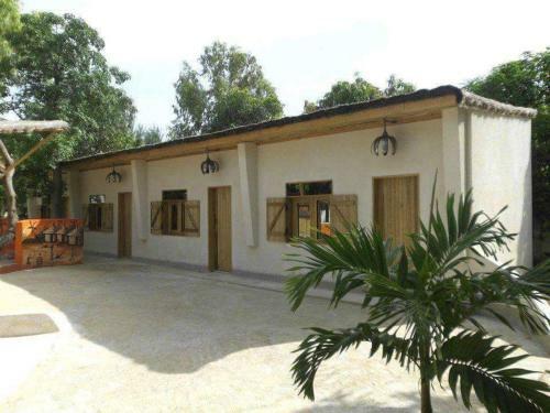 Bed & Breakfast B & B Teranga Warang