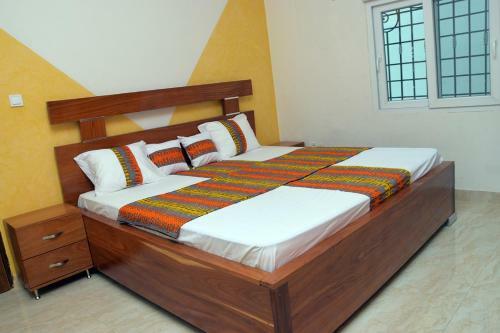 Magnifique Villa Climatis�e Avec Piscine � Warang