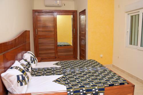 Magnifique Villa Climatis�e Avec Piscine � Warang