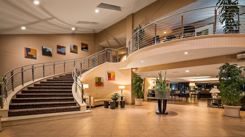 Best Western Plus Bayside Hotel