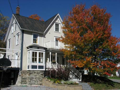 Posada Auberge Marquis De Montcalm