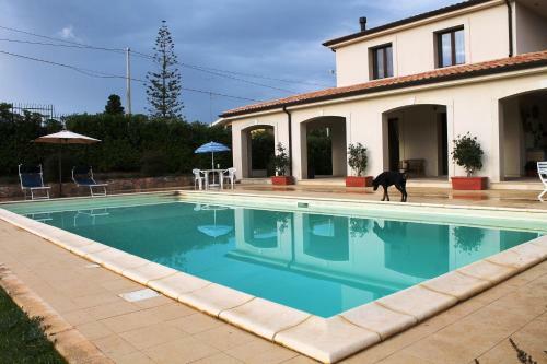 Casa Carlotta