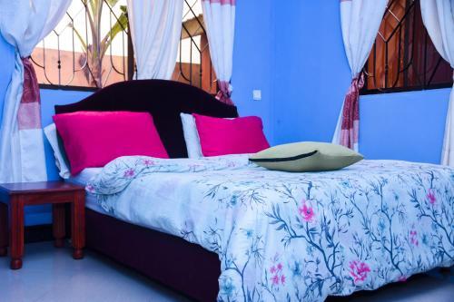 Bed & Breakfast Banana House