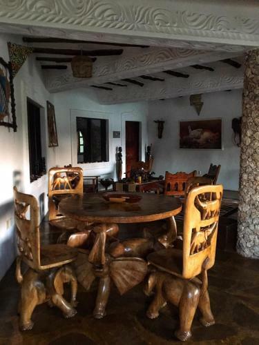 Boutique Hotel Nyumbani Tembo