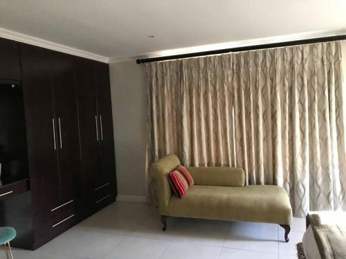 Amani Luxury Airbnb Near The Beach
