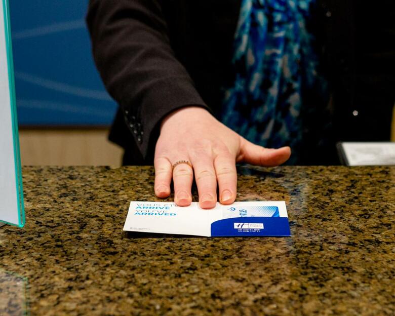 Holiday Inn Express Hotel & Suites Ottawa West-nepean
