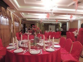 Dela Chambre Hotel