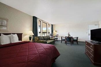 Motel Days Inn Gilroy