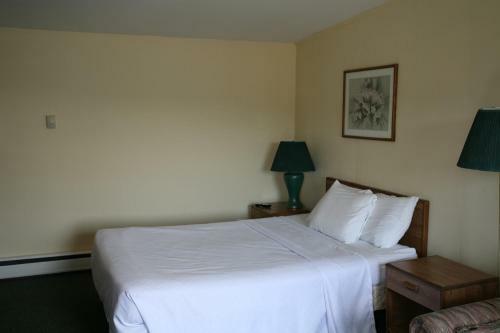 Motel Cape Breton Causeway Inn