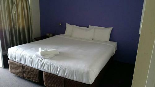 Hotel Blue Pacific Swansea