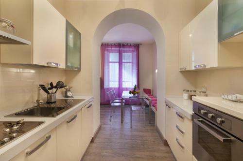 Apartamento "maison De Charme In Tasso Square"