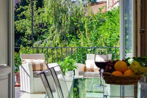 Apartamento "maison De Charme In Tasso Square"
