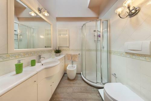 Apartamento "maison De Charme In Tasso Square"