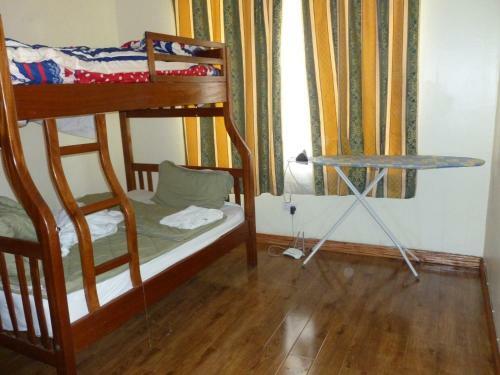 Cozy 3 Bedroom All Ensuite Apartment