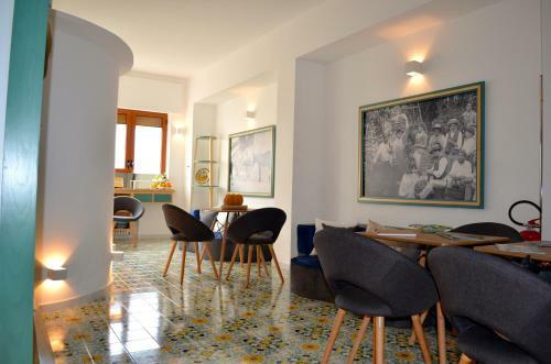 Hostal Luiselle Charming Accommodation Sorrento City Center