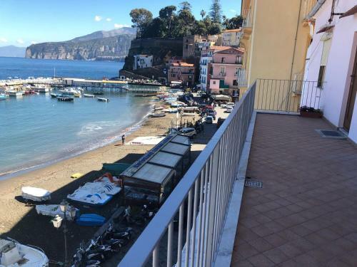 Apartamento Il Borgo Antico Sorrento Sea View