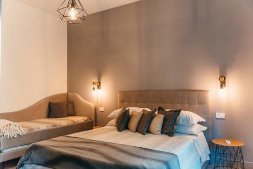 Sorrento City Apartment