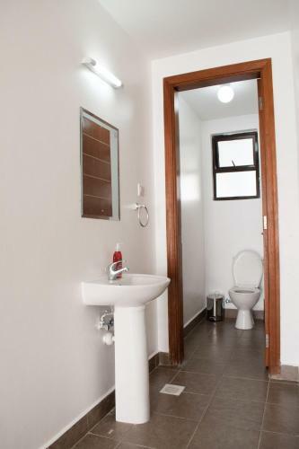 Apartamento Sebuleni Riverside By Edmor Suites