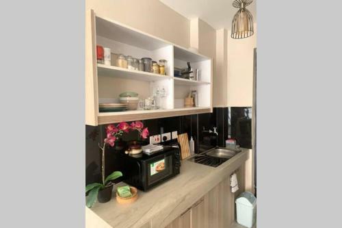 Modern 1 Bedroom Apartment. Elevated Living