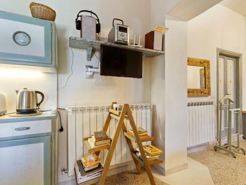 Quaint Apartment In Stroncone With Garden