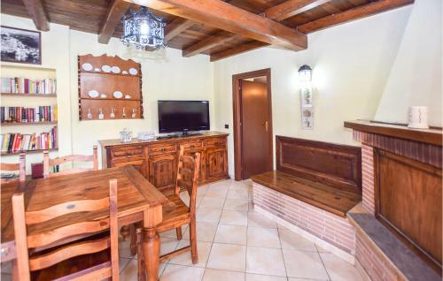 Beautiful Home In Subiaco With 2 Bedrooms
