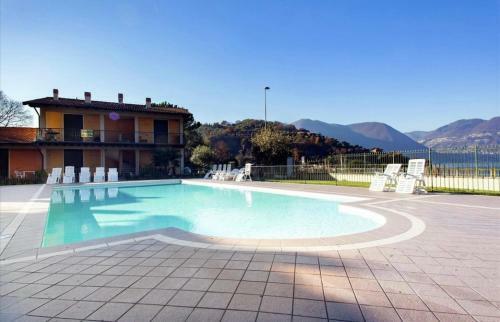 Family Friendly House Iseo Lake