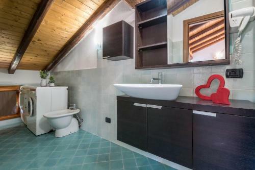 Apartamento Mansarda Con Vista Lago