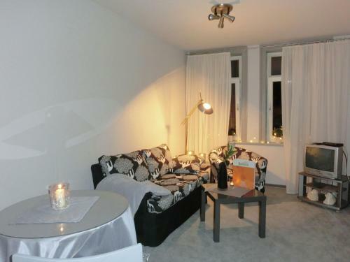 Beautiful Apartment In Hamelin With Garden