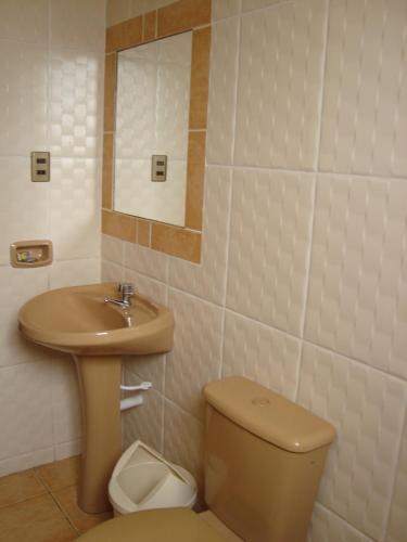 Hostal Versalles