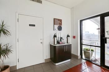 Motel 6 Dallas Forest Lane