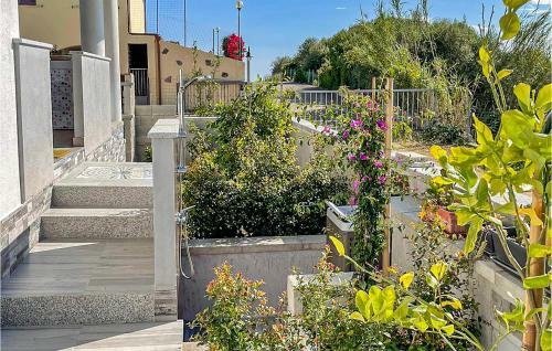 Awesome Home In Tanaunella With Wifi And 2 Bedrooms